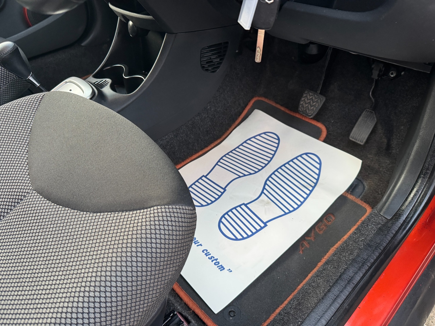 Used Toyota AYGO 2013 for sale - 76954544: Photo 47