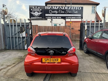 Used Toyota AYGO 2013 for sale - 76954544: Photo