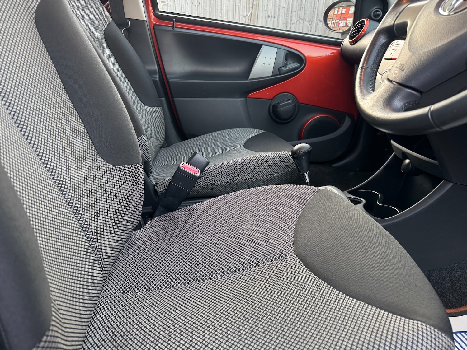 Used Toyota AYGO 2013 for sale - 76954544: Photo 51