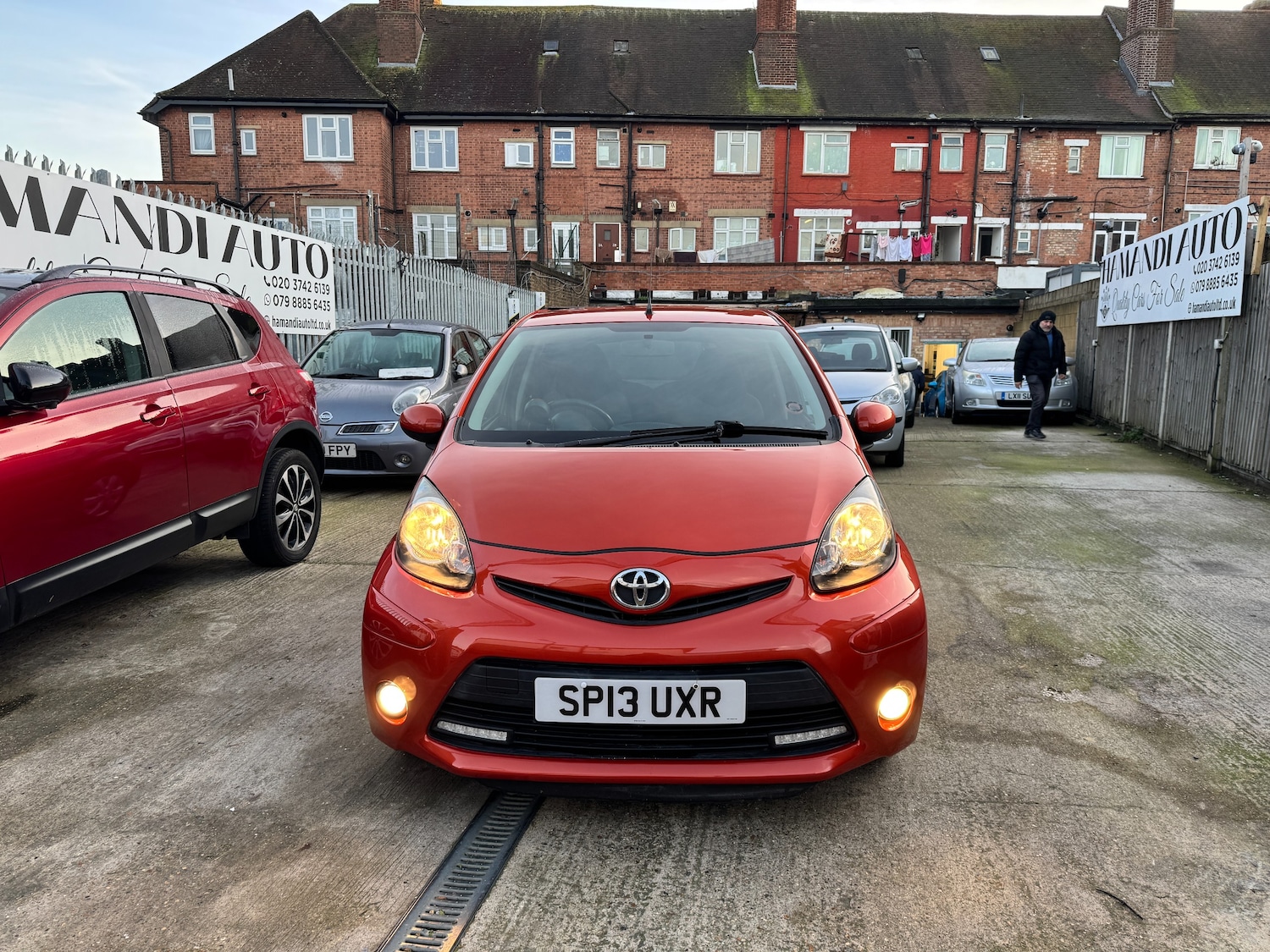 Used Toyota AYGO 2013 for sale - 76954544: Photo 8
