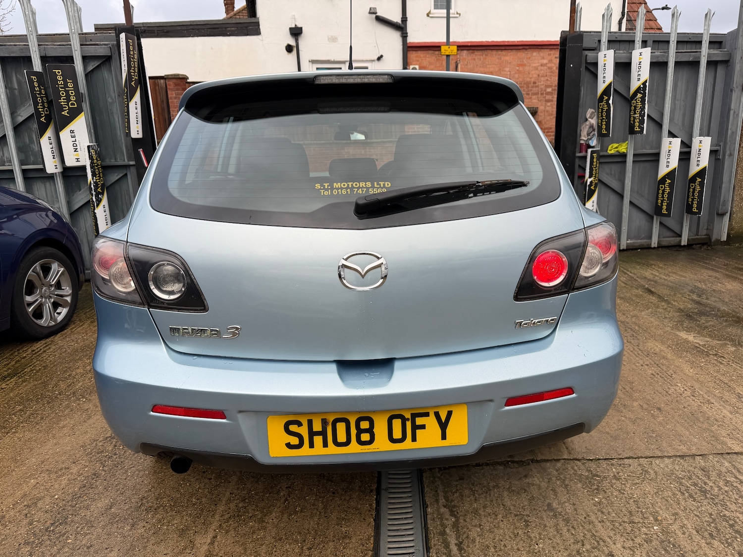 Used Mazda Mazda3 2008 for sale - 77293575: Photo 4