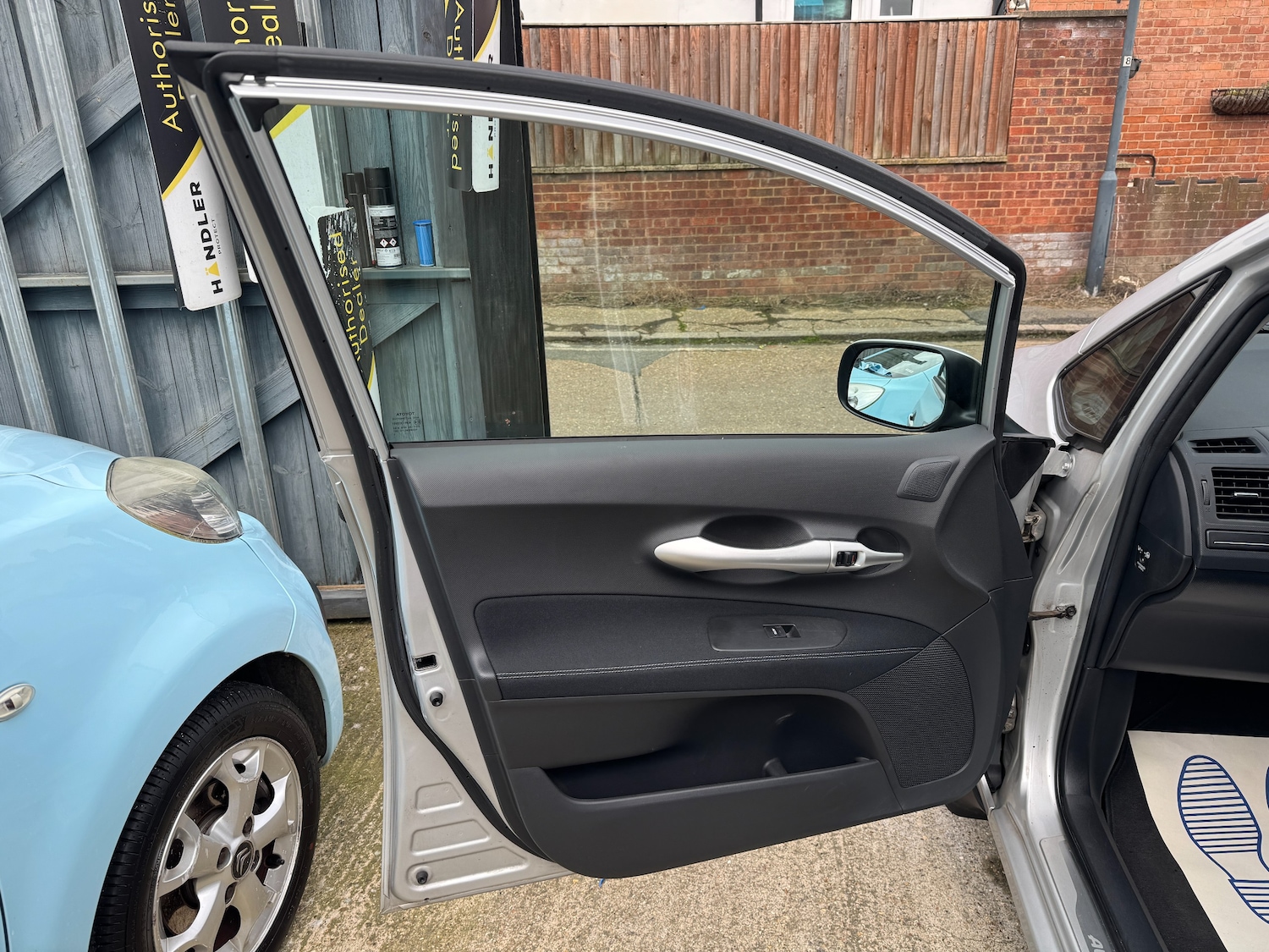 Used Toyota Auris 2011 for sale - 77733433: Photo 22