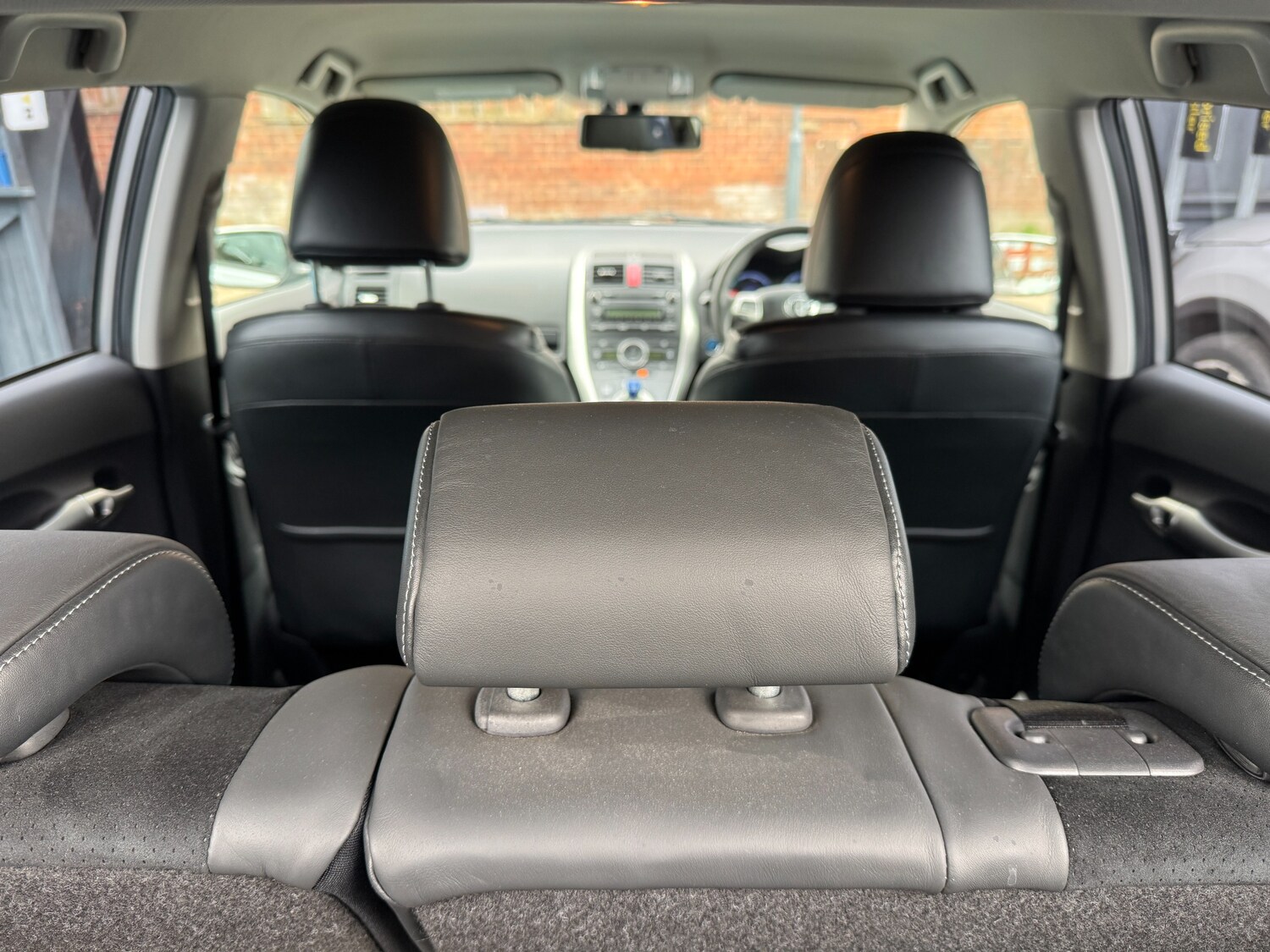 Used Toyota Auris 2011 for sale - 77733433: Photo 39