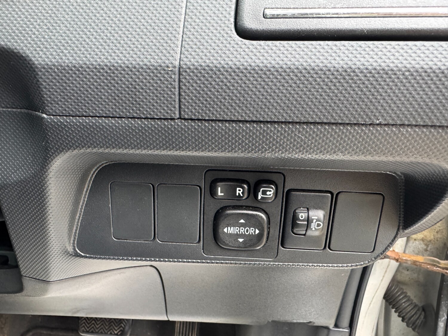 Used Toyota Auris 2011 for sale - 77733433: Photo 56