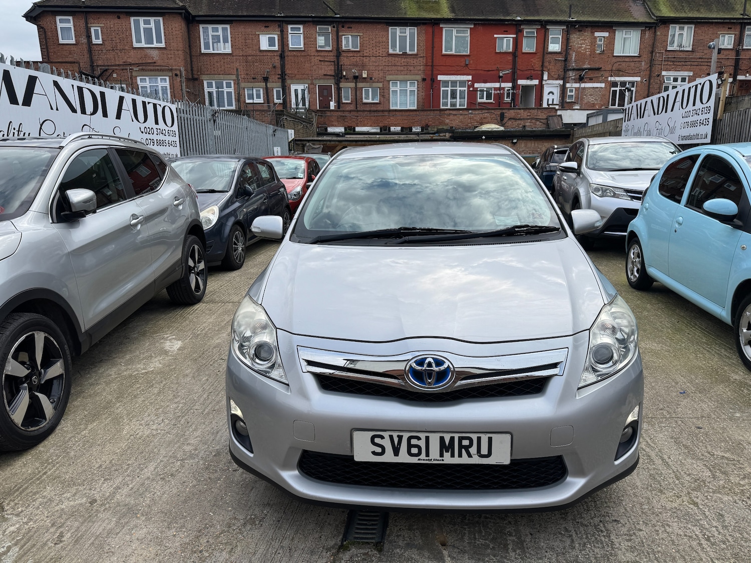 Used Toyota Auris 2011 for sale - 77733433: Photo 9