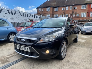 Used Ford Focus 2010 for sale - 75743116: Photo