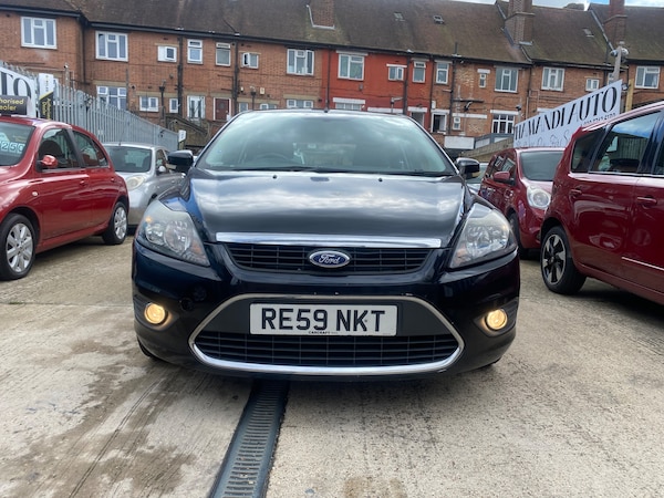 Used Ford Focus 2010 for sale - 75743116: Photo 8