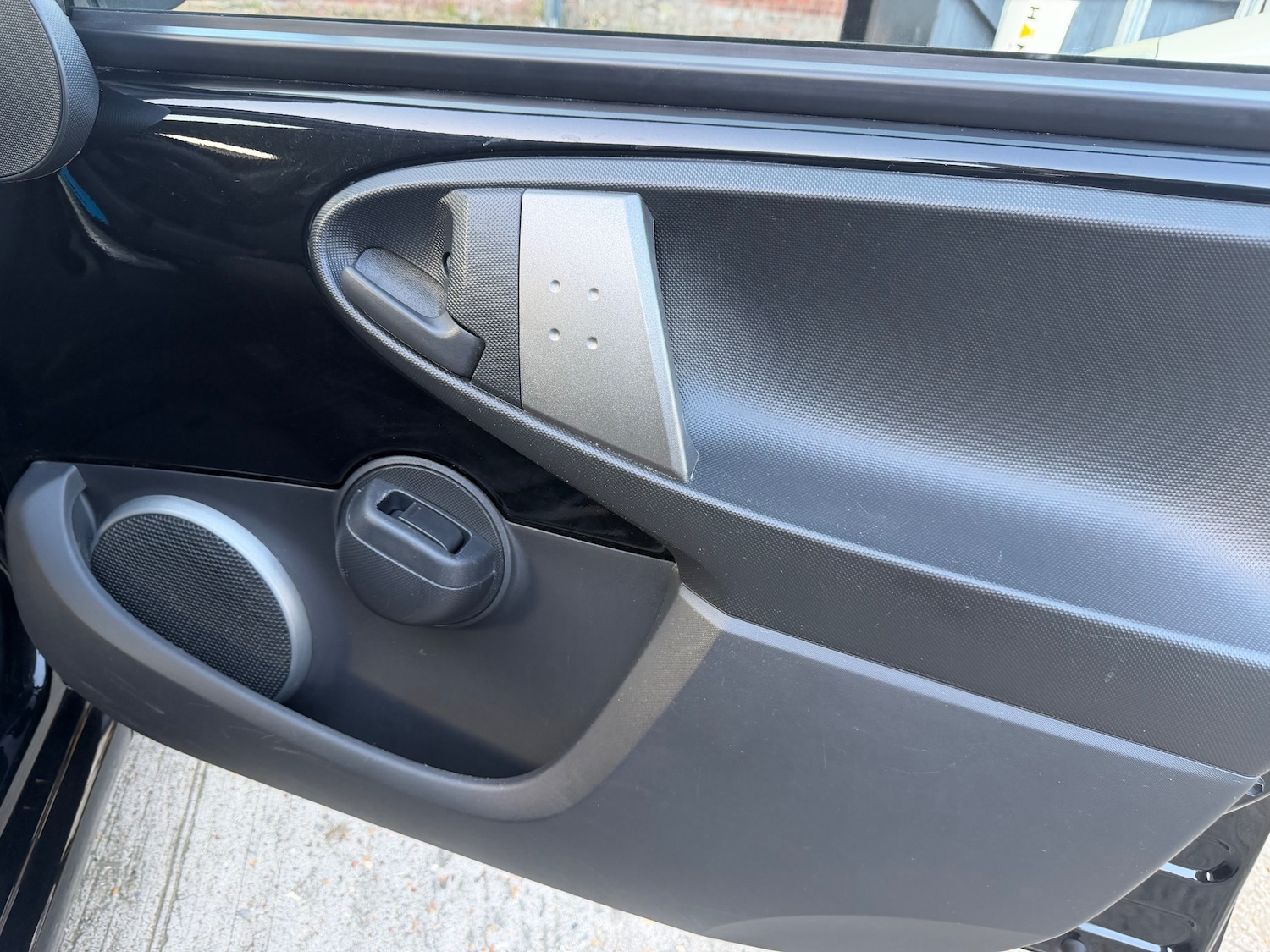 Used Toyota AYGO 2014 for sale - 77919142: Photo 12