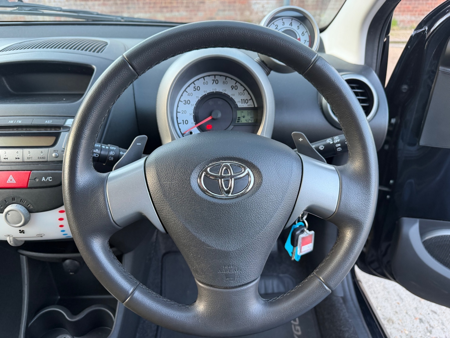 Used Toyota AYGO 2014 for sale - 77919142: Photo 8