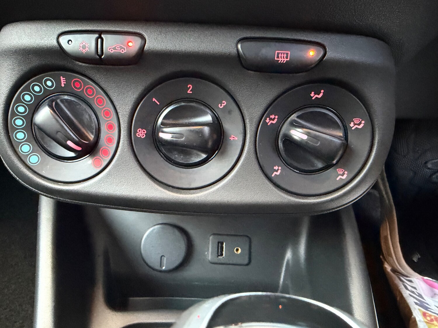 Used Vauxhall Corsa for sale - 77368785: Photo 26