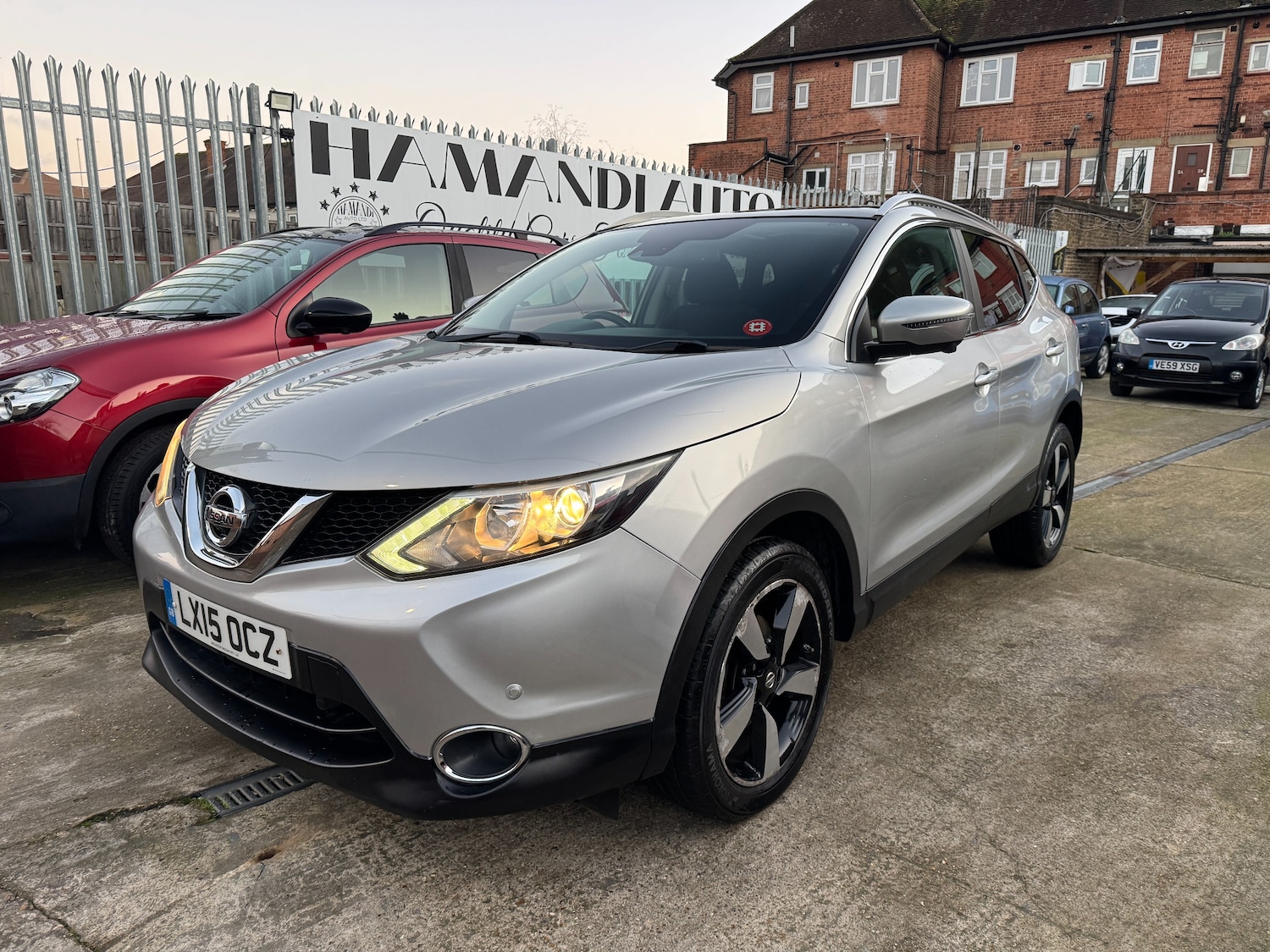 Used Nissan Qashqai 2015 for sale - 77546150: Photo 1