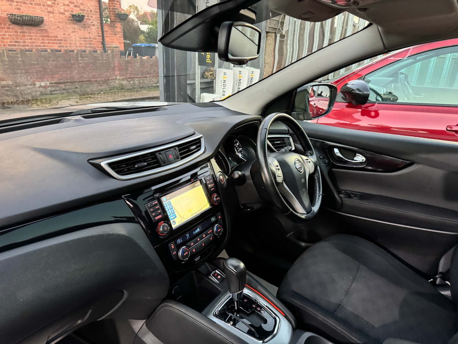 Used Nissan Qashqai 2015 for sale - 77546150: Photo 22