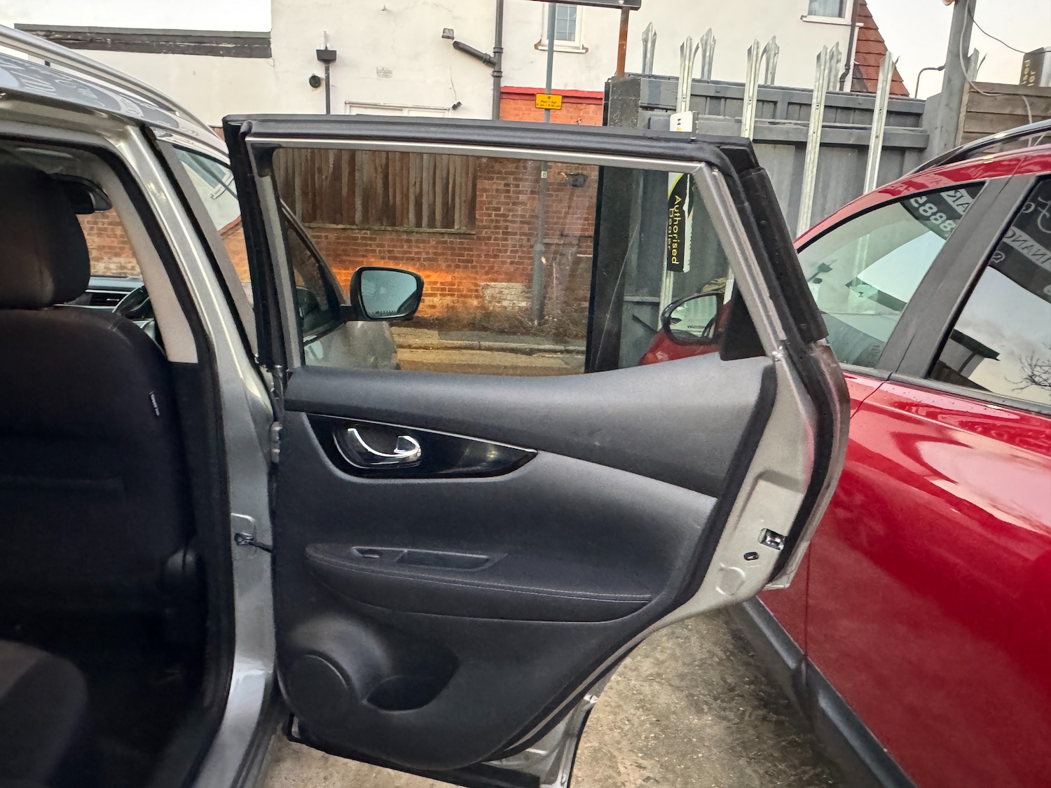 Used Nissan Qashqai 2015 for sale - 77546150: Photo 34