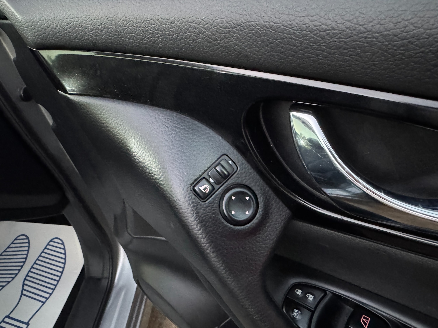 Used Nissan Qashqai 2015 for sale - 77546150: Photo 41