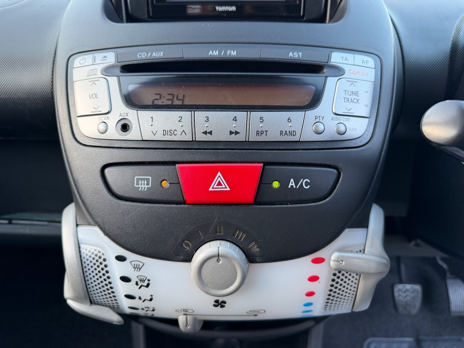 Used Toyota AYGO 2014 for sale - 77919135: Photo 22