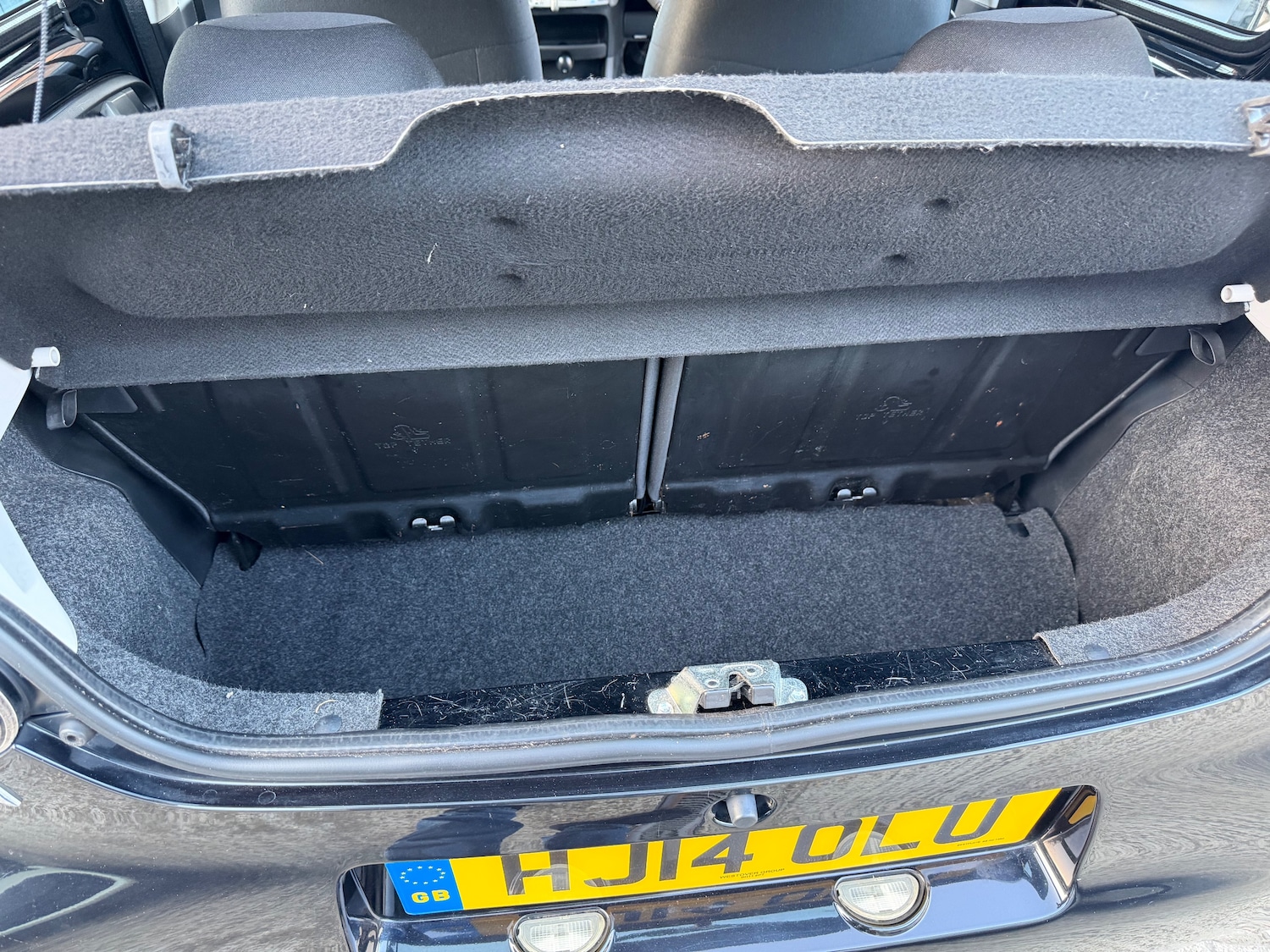 Used Toyota AYGO 2014 for sale - 77919135: Photo 24