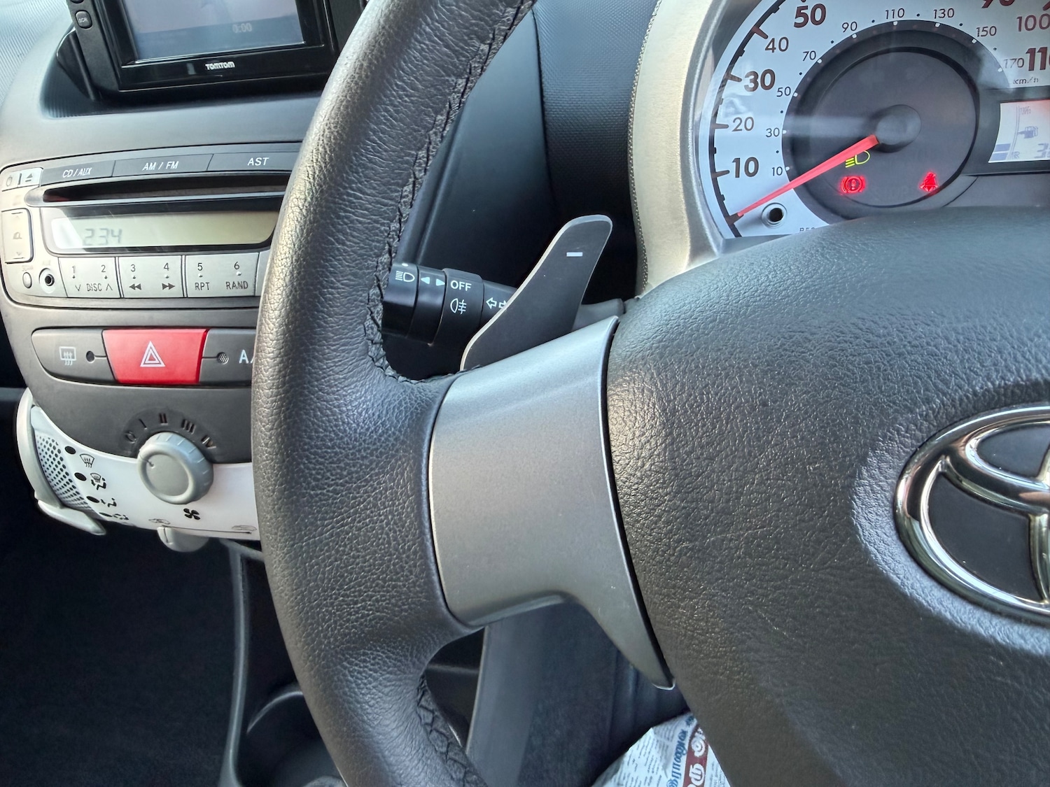 Used Toyota AYGO 2014 for sale - 77919135: Photo 28