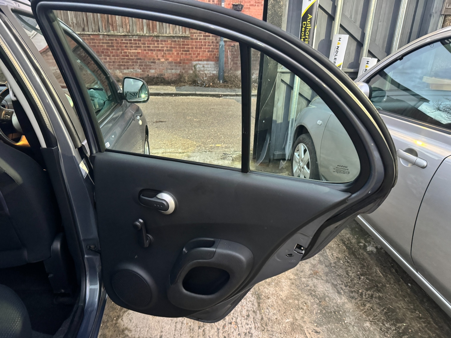 Used Nissan Micra 2010 for sale - 76754753: Photo 22