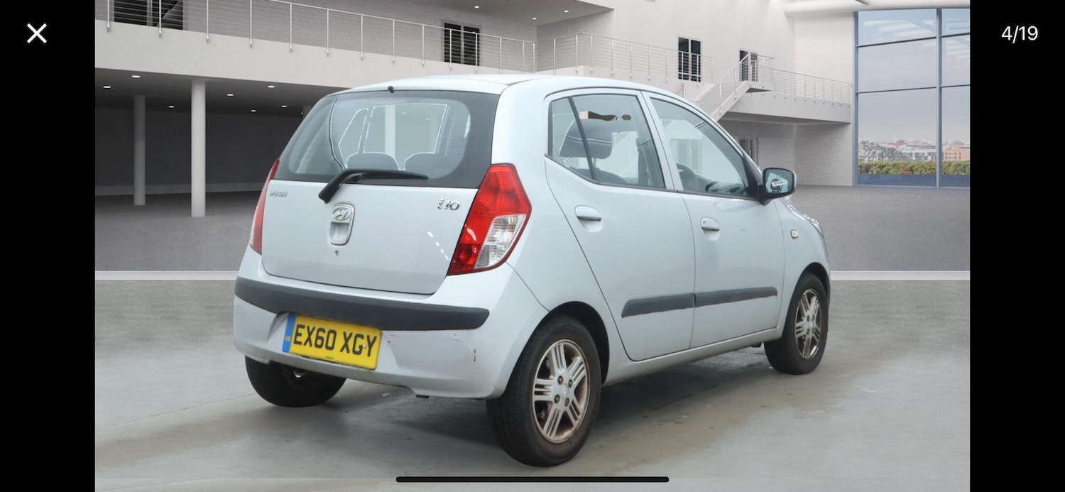 Used Hyundai i10 2010 for sale - 76552103: Photo 4