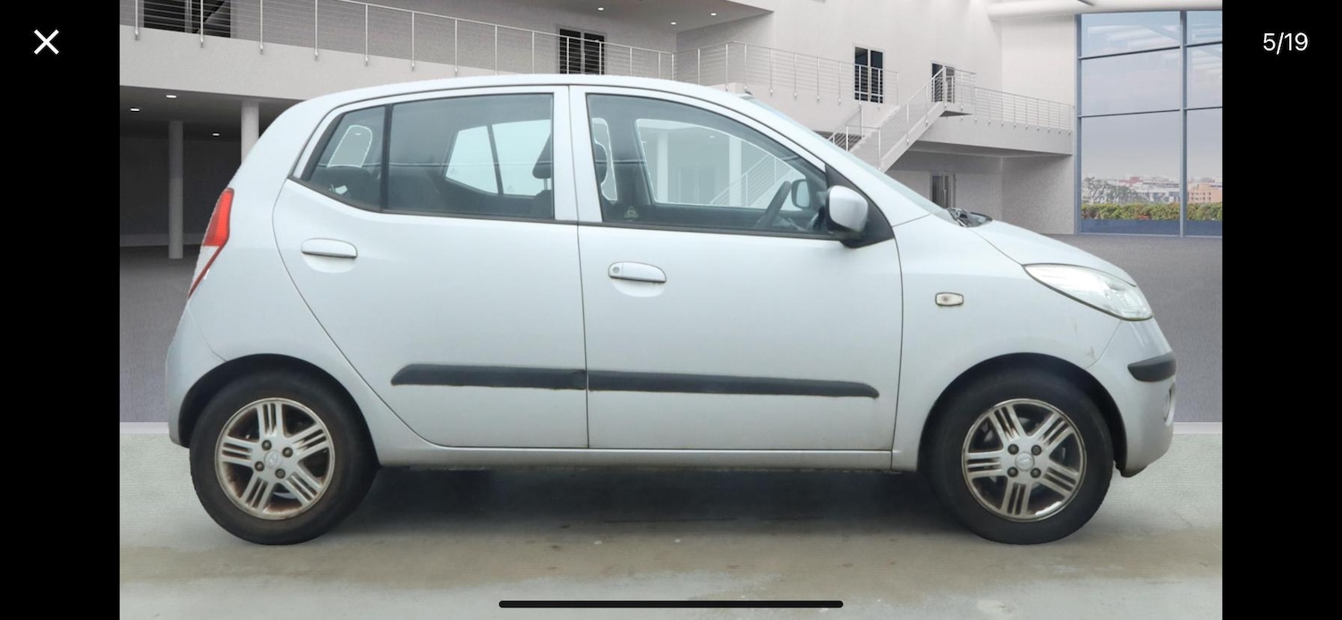 Used Hyundai i10 2010 for sale - 76552103: Photo 5