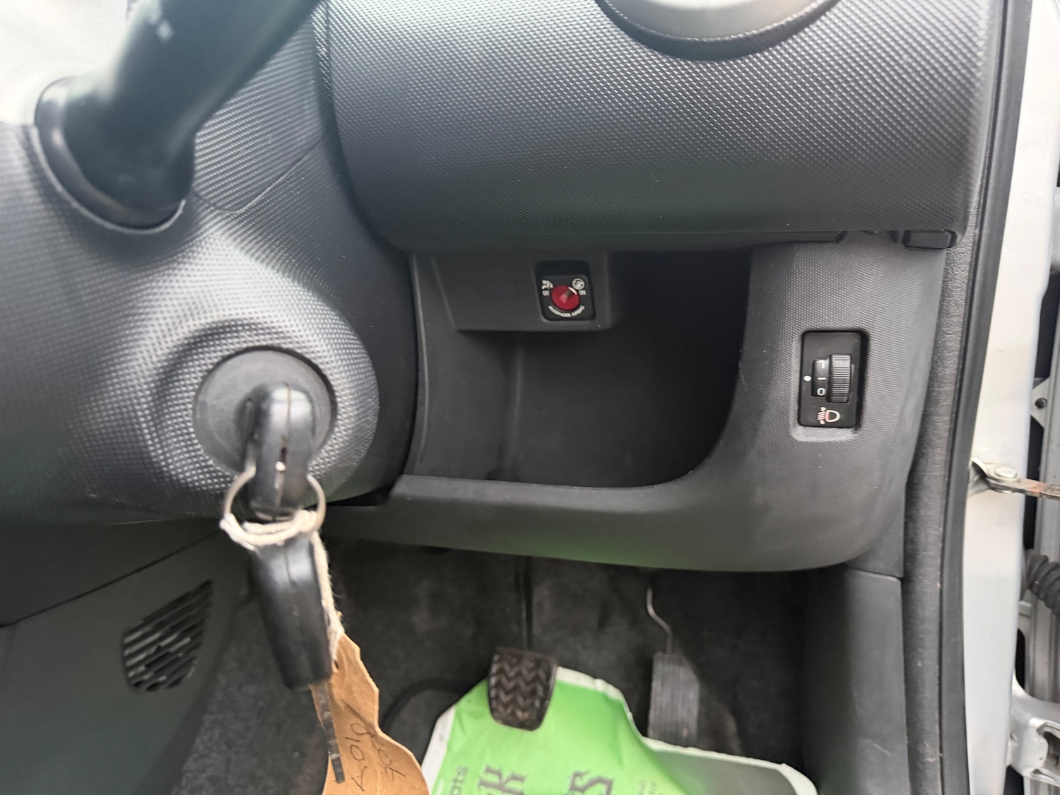 Used Peugeot 107 for sale - 77256560: Photo 14