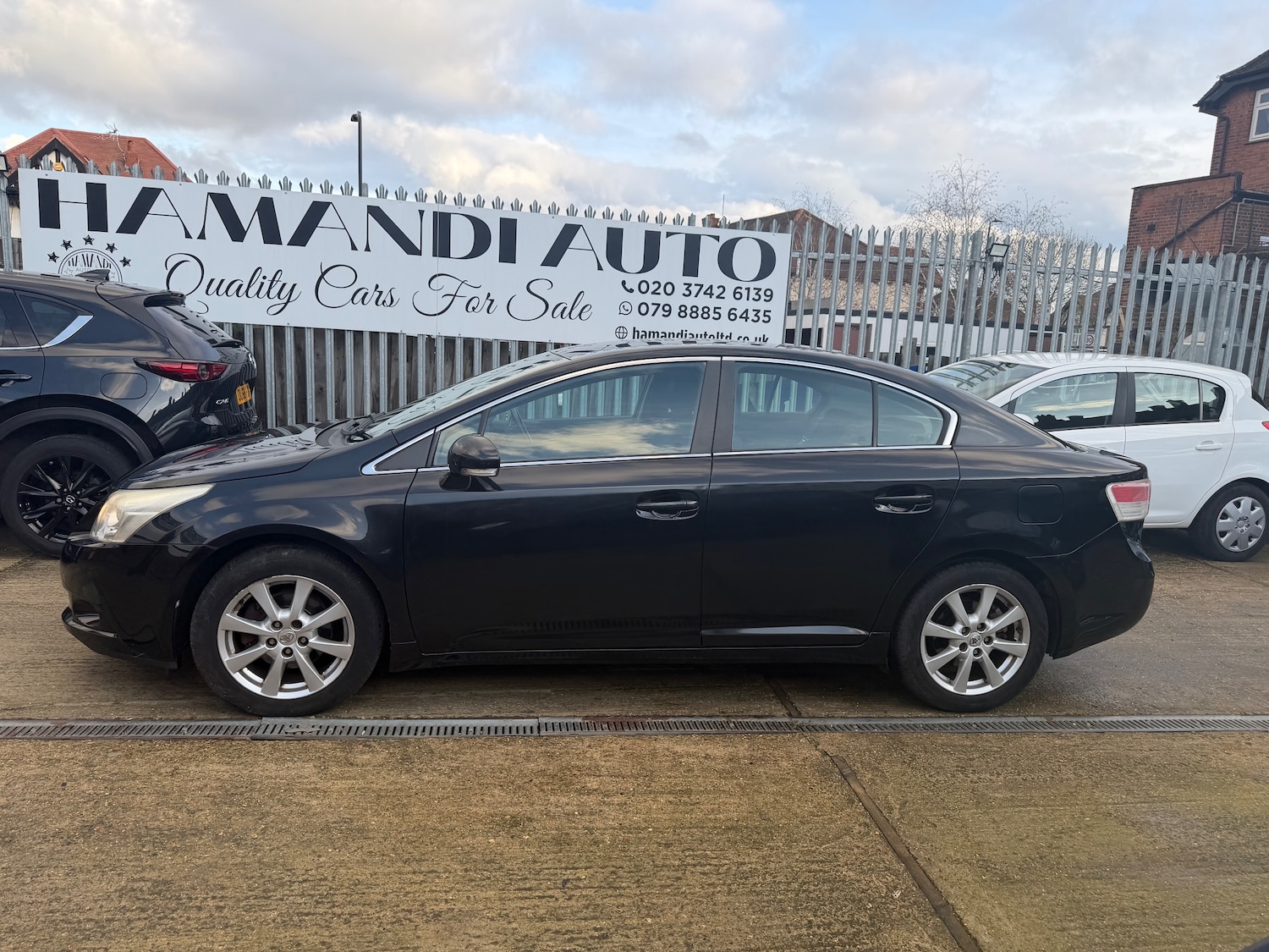 Used Toyota Avensis for sale - 77256563: Photo 2