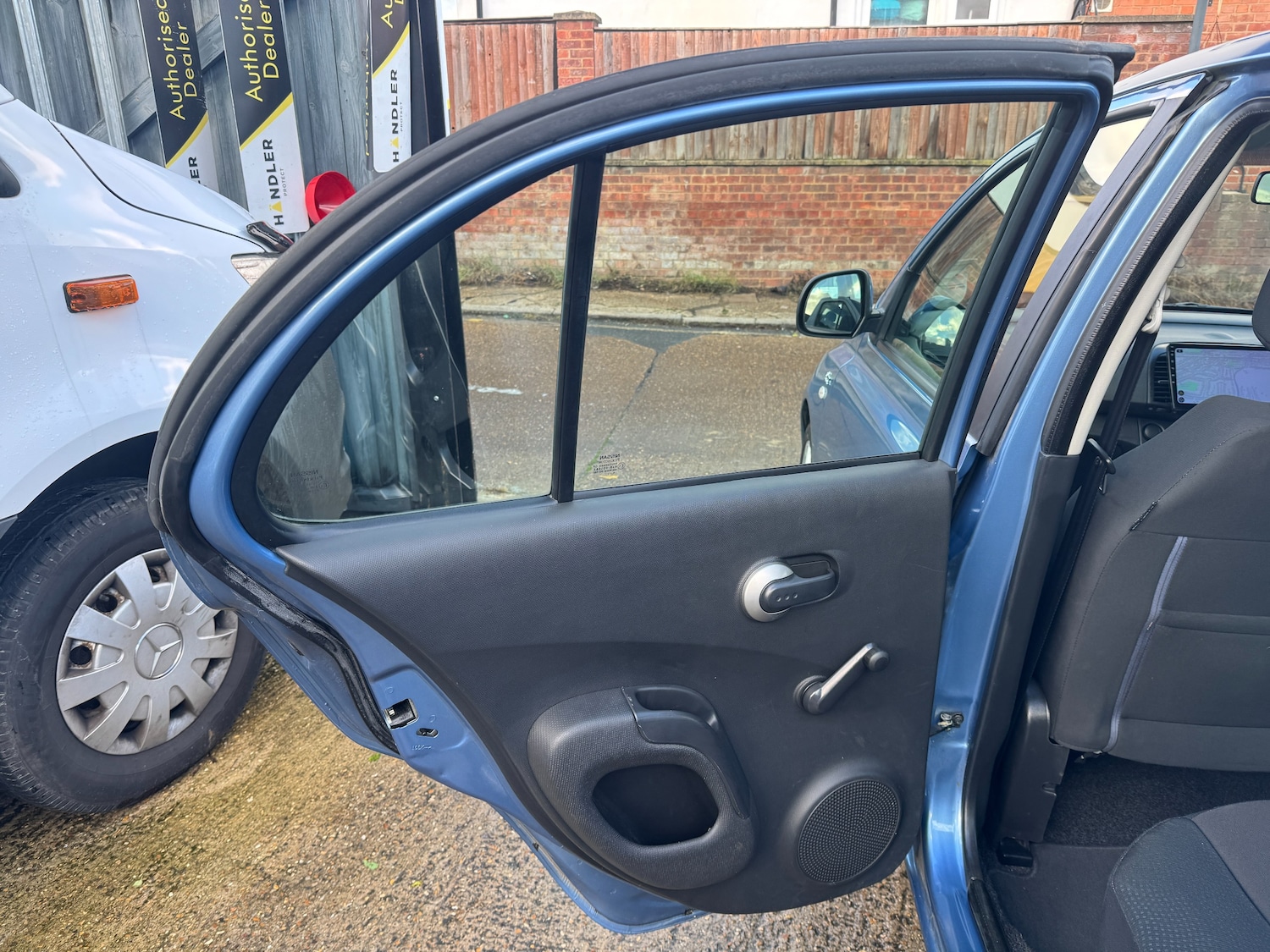 Used Nissan Micra 2010 for sale - 76804318: Photo 25