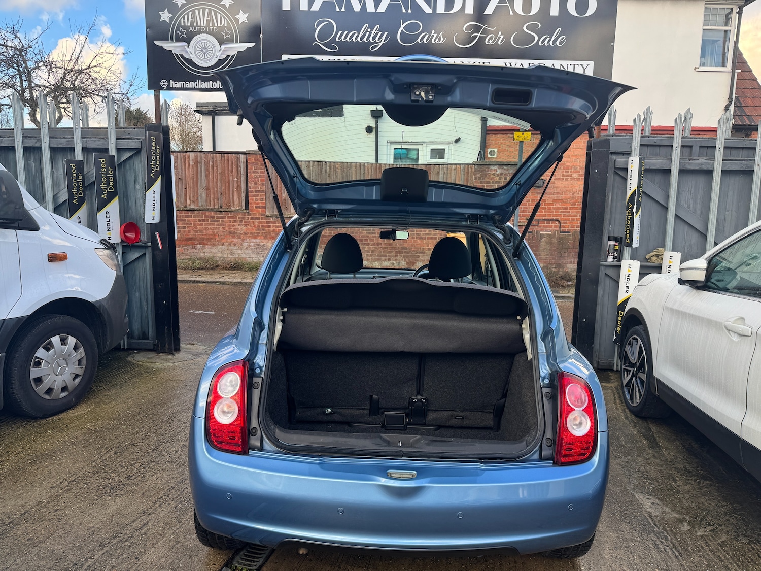 Used Nissan Micra 2010 for sale - 76804318: Photo 30