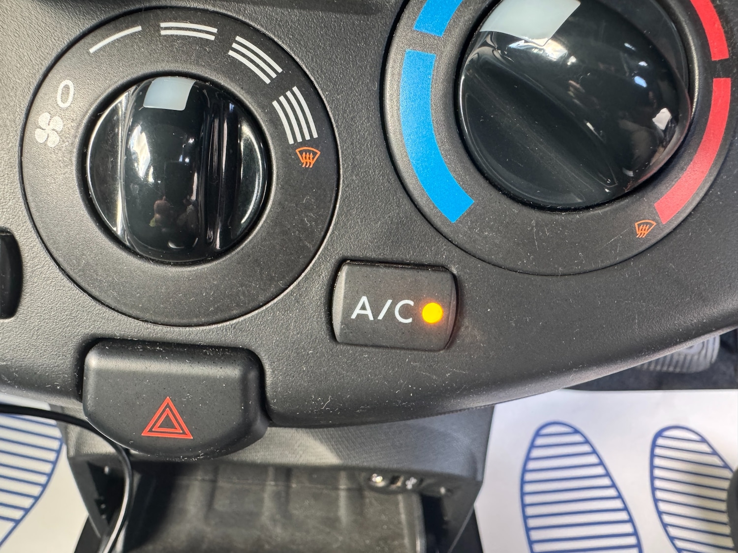 Used Nissan Micra 2010 for sale - 76804318: Photo 52