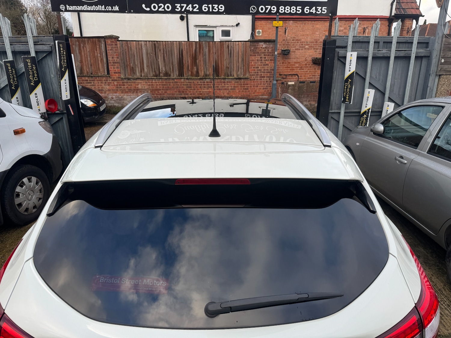 Used Nissan Qashqai 2017 for sale - 76754759: Photo 64