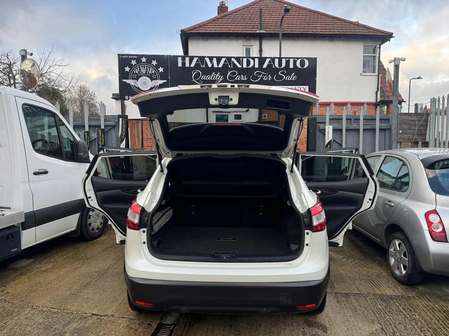 Used Nissan Qashqai 2017 for sale - 76754759: Photo 66