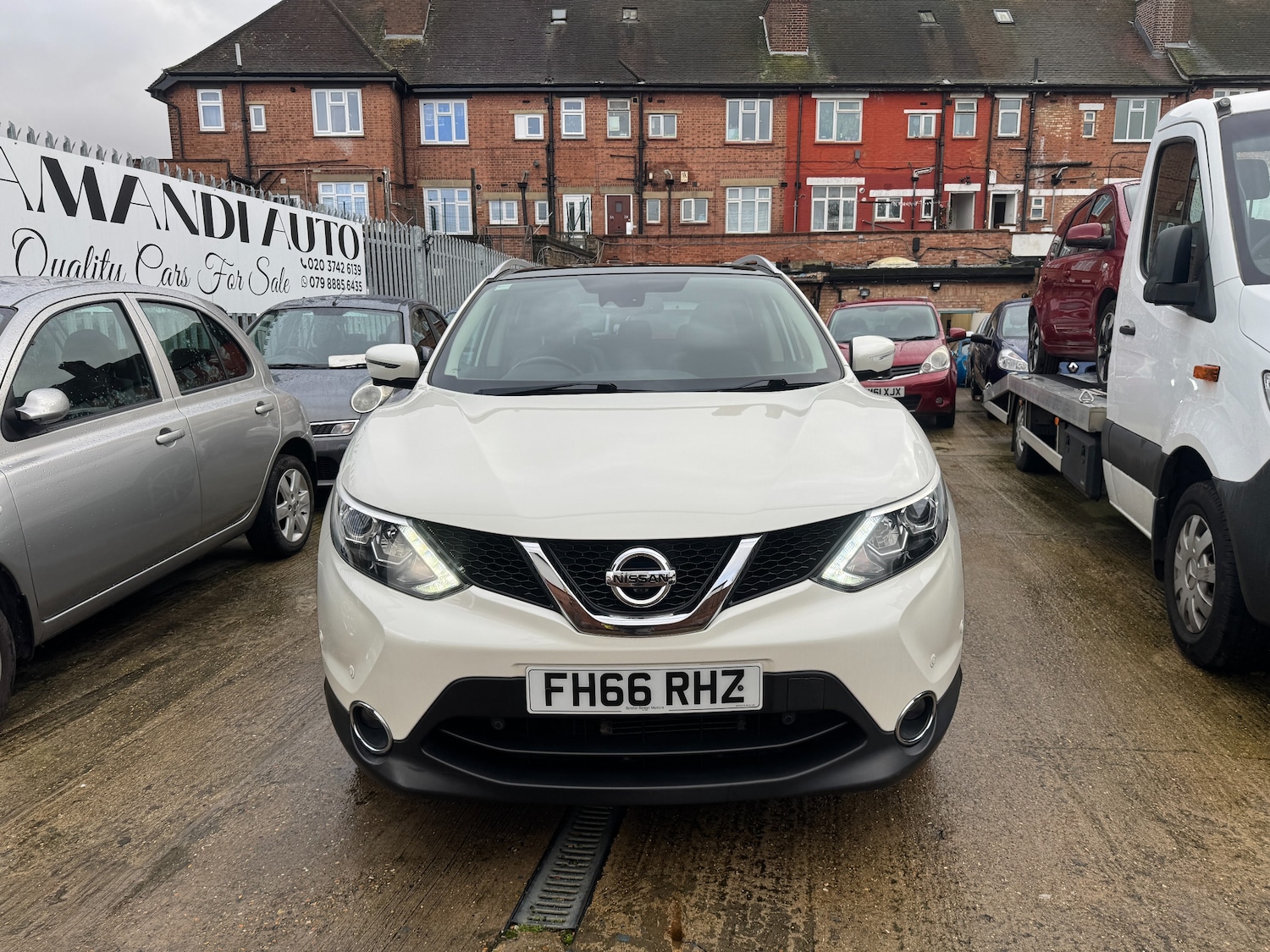 Used Nissan Qashqai 2017 for sale - 76754759: Photo 8