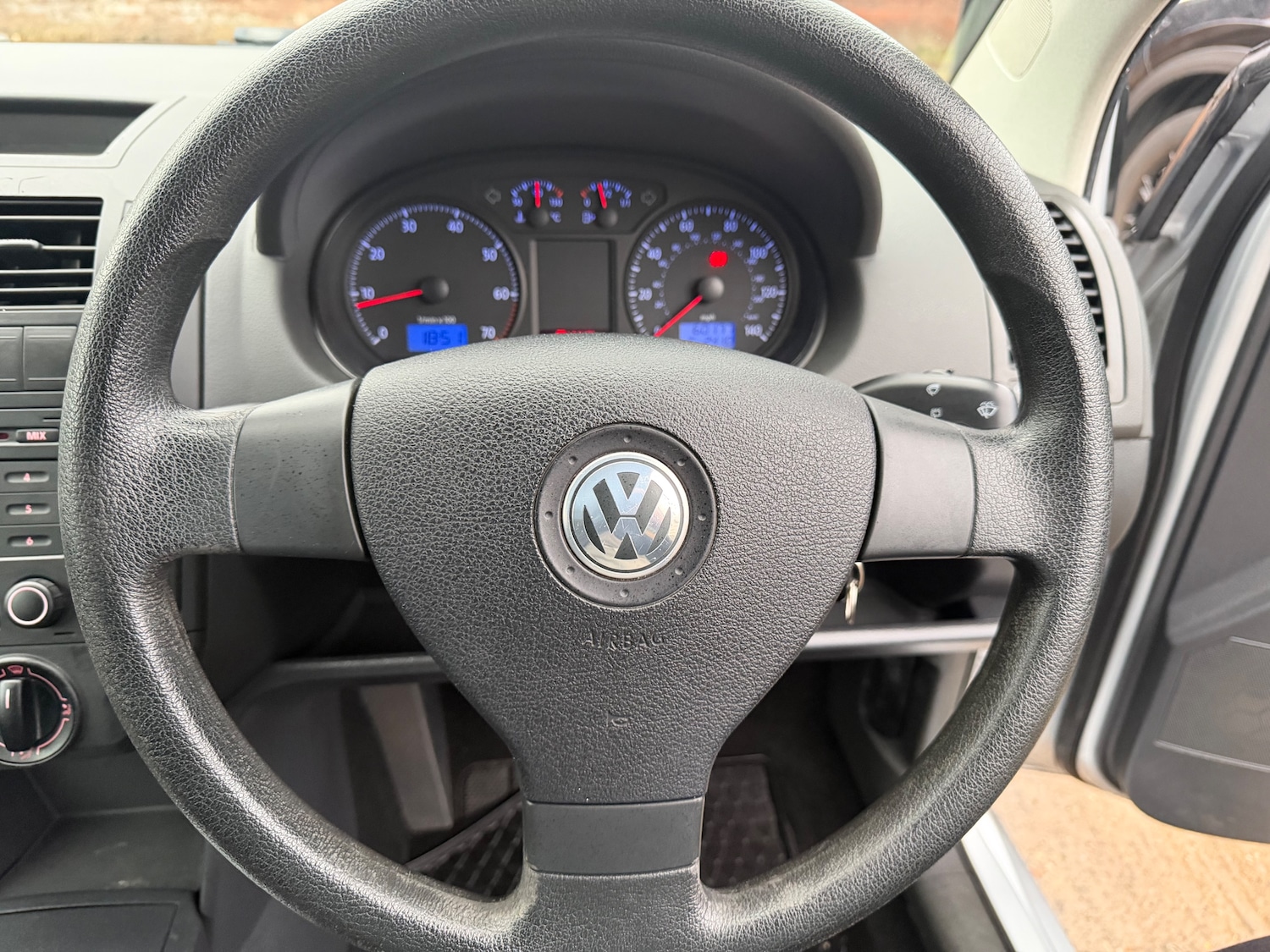 Used Volkswagen Polo 2008 for sale - 77256566: Photo 13
