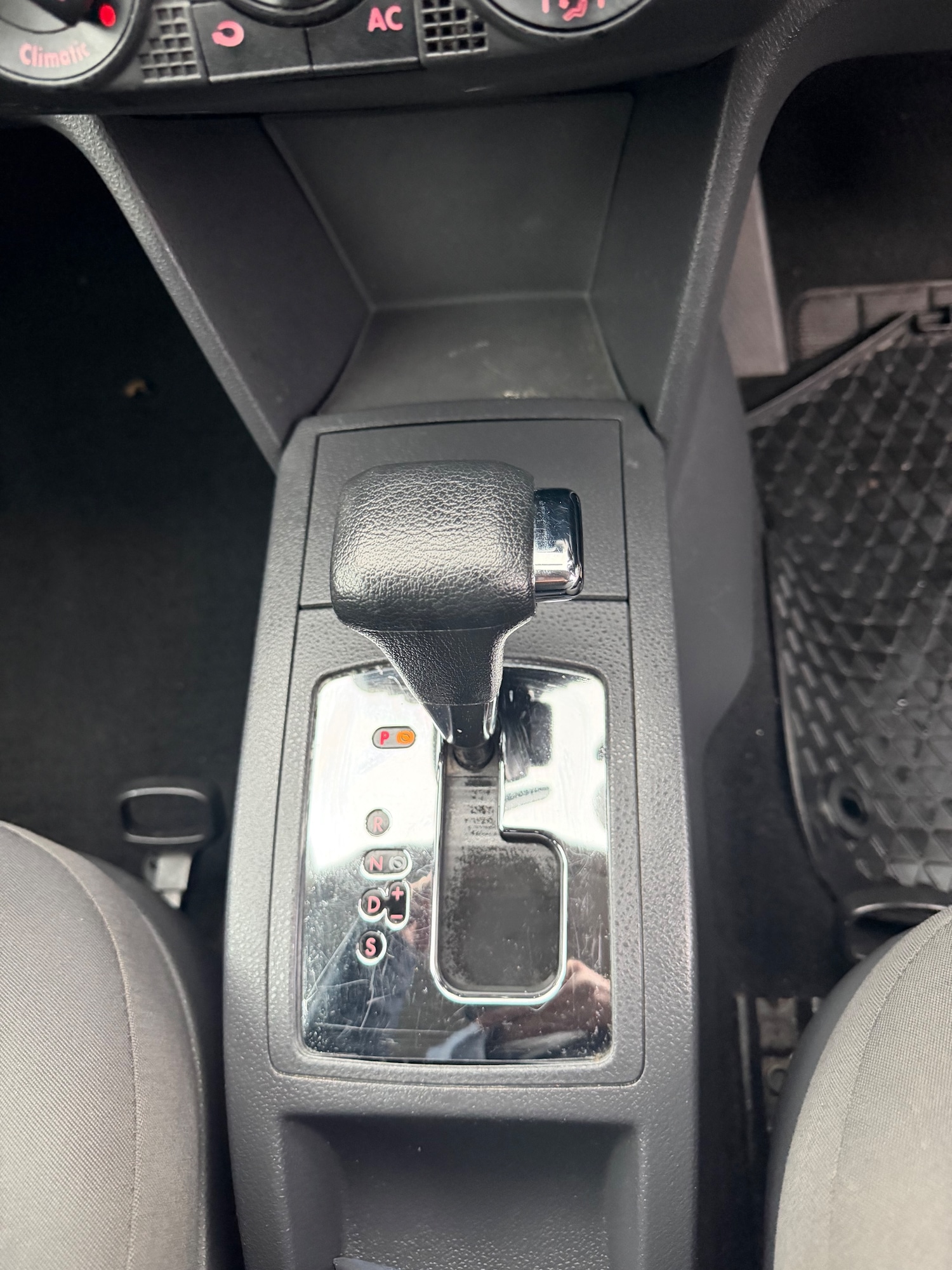 Used Volkswagen Polo 2008 for sale - 77256566: Photo 15