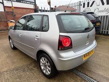 Used Volkswagen Polo 2008 for sale - 77256566: Photo