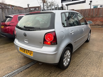Used Volkswagen Polo 2008 for sale - 77256566: Photo