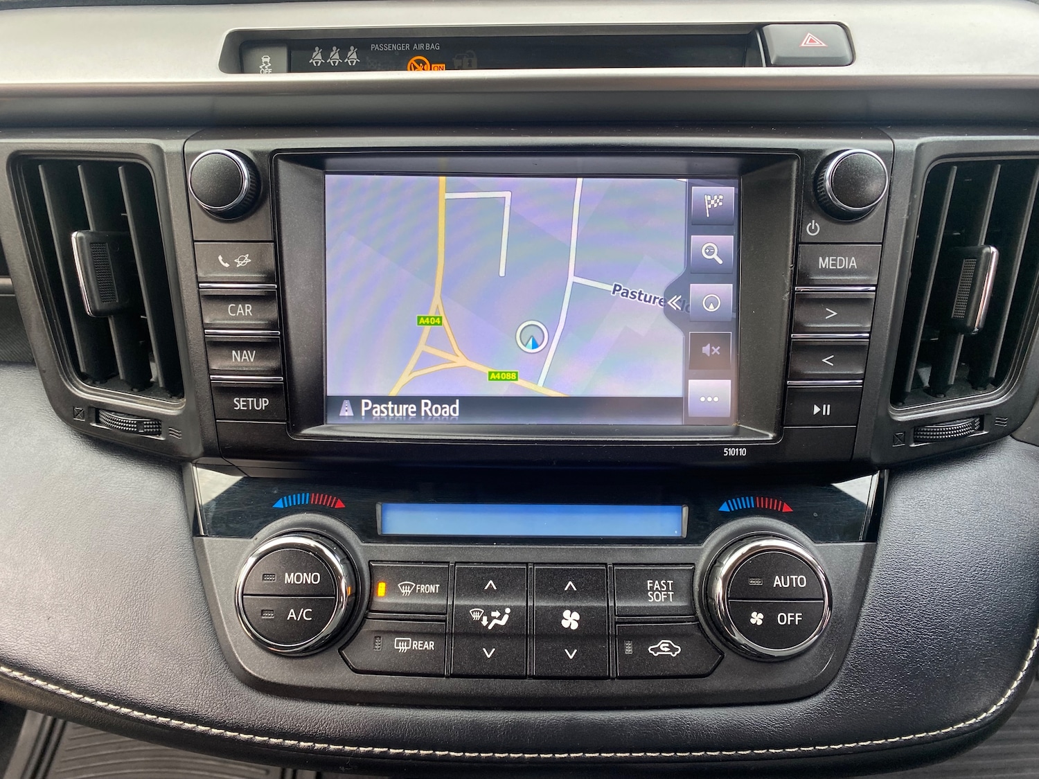 Used Toyota RAV4 2017 for sale - 76299774: Photo 16