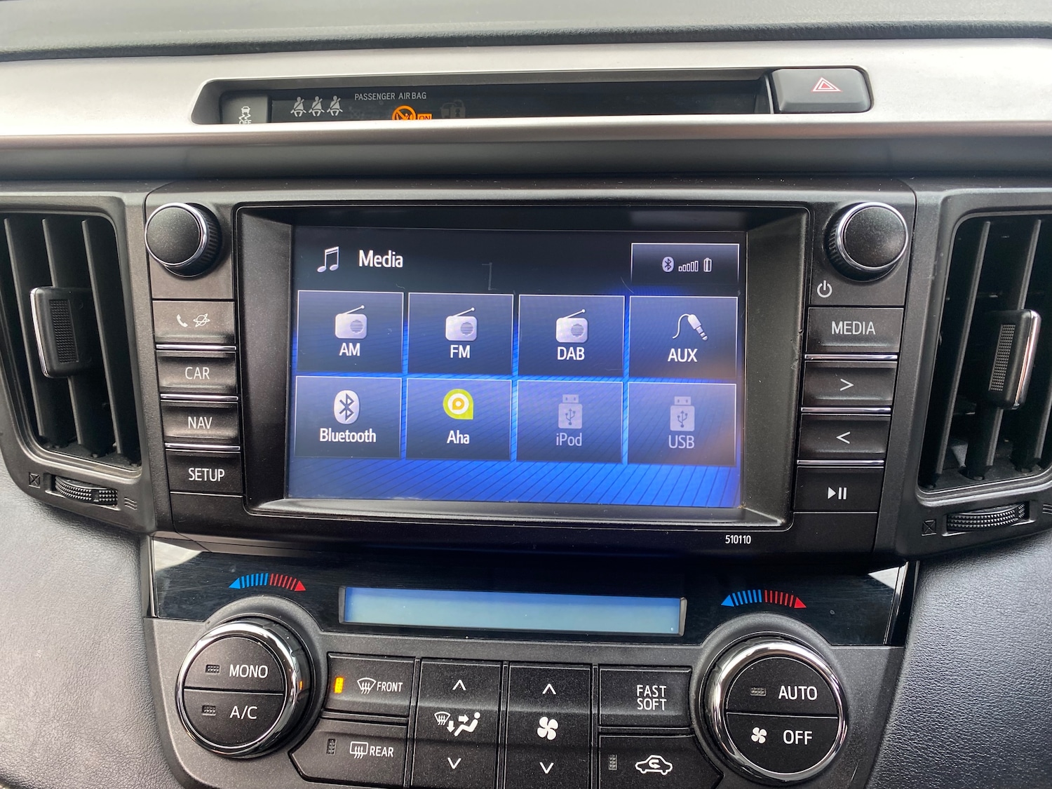 Used Toyota RAV4 2017 for sale - 76299774: Photo 17