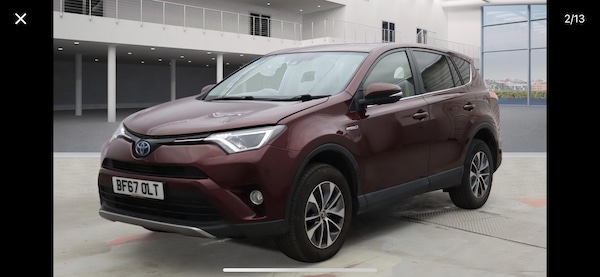 Used Toyota RAV4 2017 for sale - 76299774: Photo 2