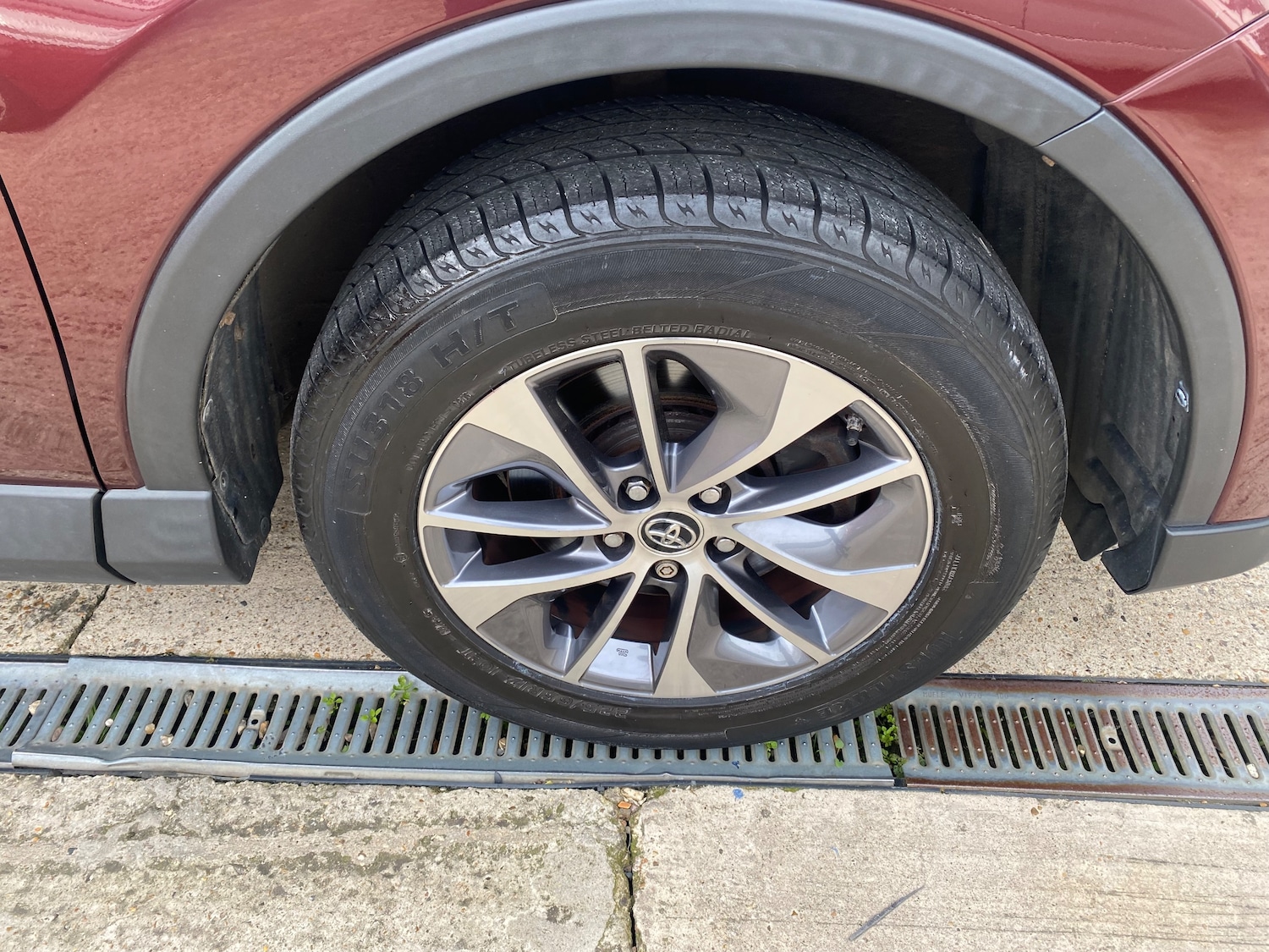 Used Toyota RAV4 2017 for sale - 76299774: Photo 30