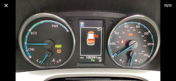 Used Toyota RAV4 2017 for sale - 76299774: Photo 8