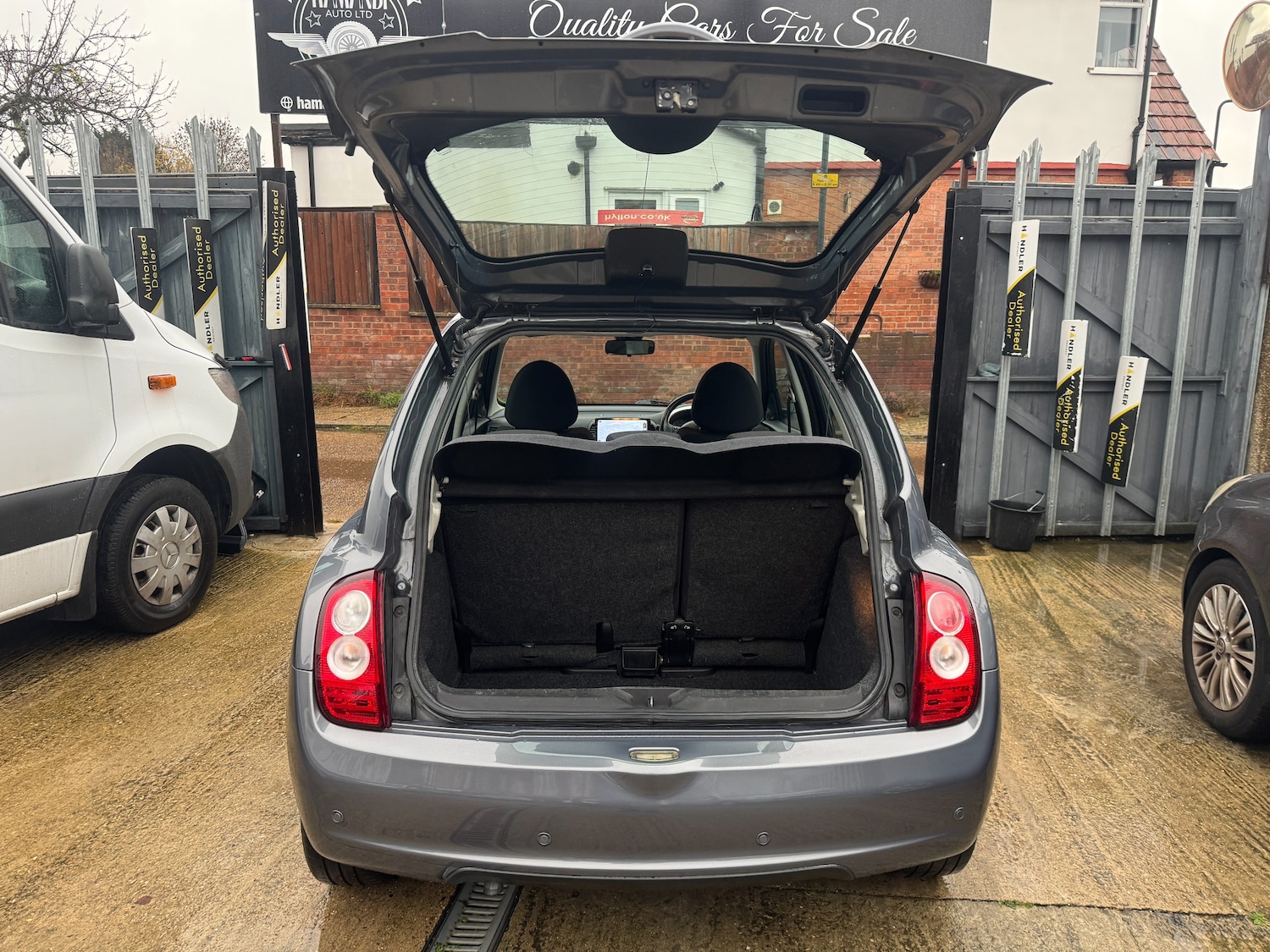 Used Nissan Micra 2010 for sale - 76586772: Photo 28