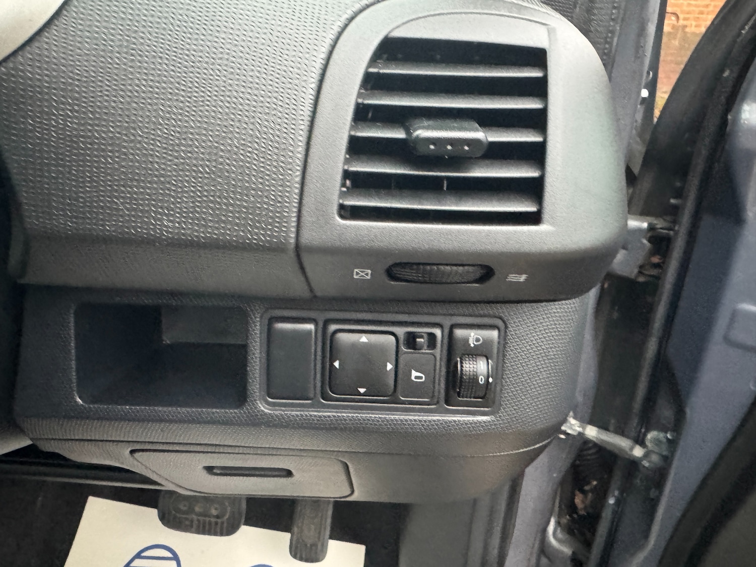 Used Nissan Micra 2010 for sale - 76586772: Photo 39