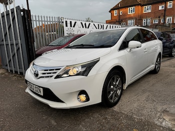 Used Toyota Avensis 2012 for sale - 78464125: Photo