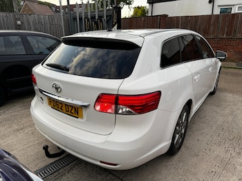 Used Toyota Avensis 2012 for sale - 78464125: Photo