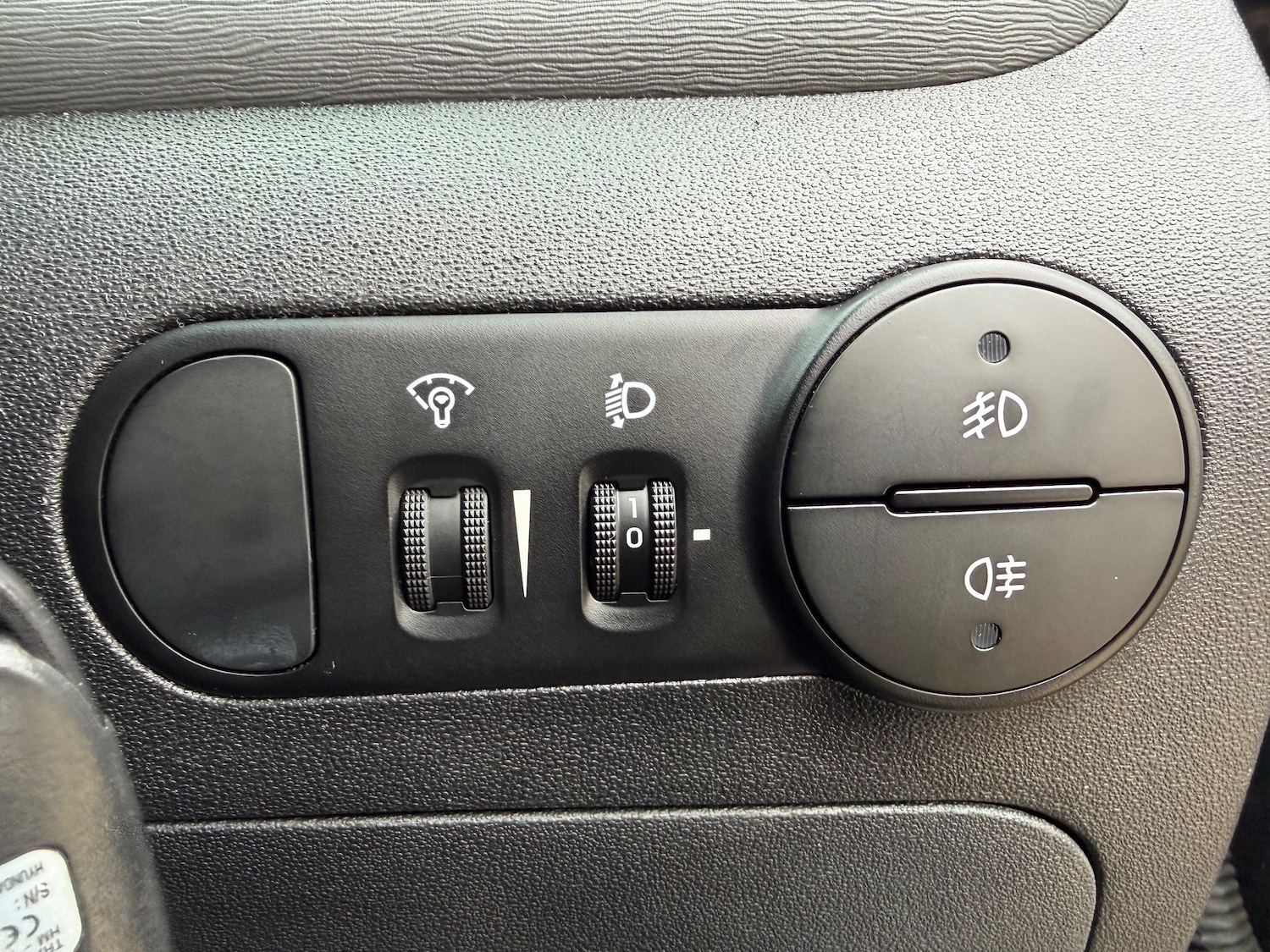 Used Hyundai Santa Fe 2011 for sale - 77588695: Photo 14