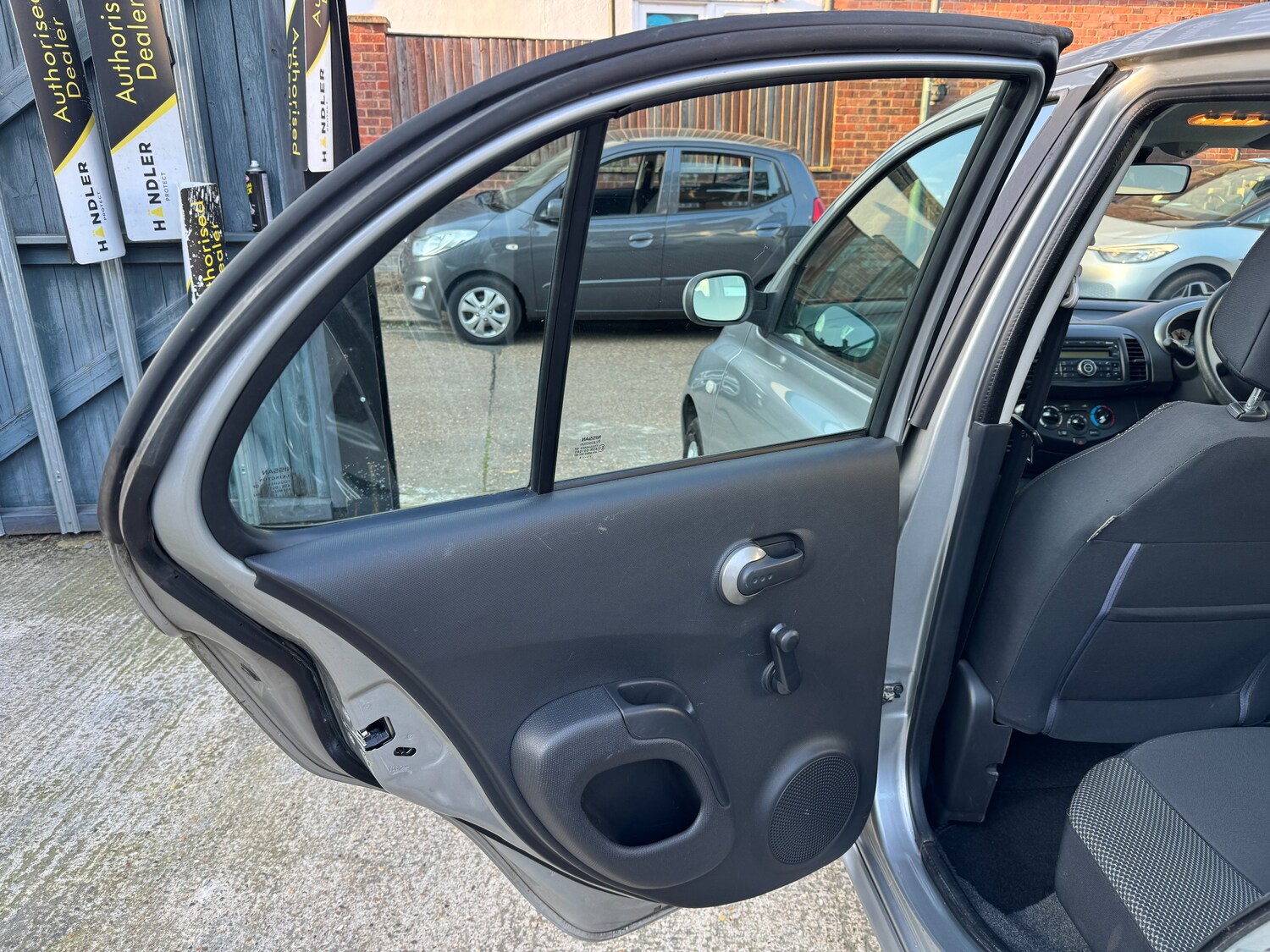 Used Nissan Micra 2008 for sale - 77971854: Photo 25