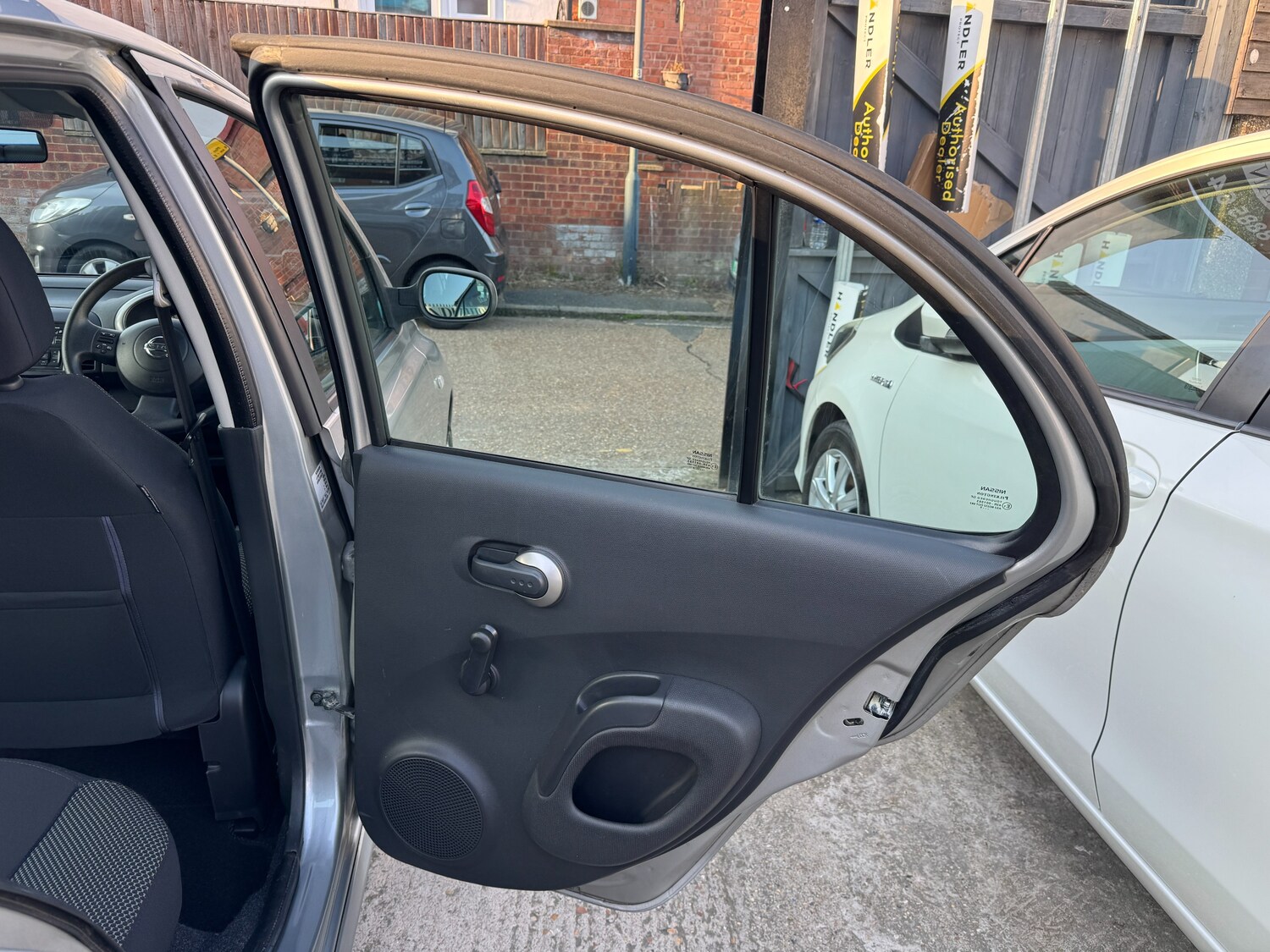 Used Nissan Micra 2008 for sale - 77971854: Photo 35