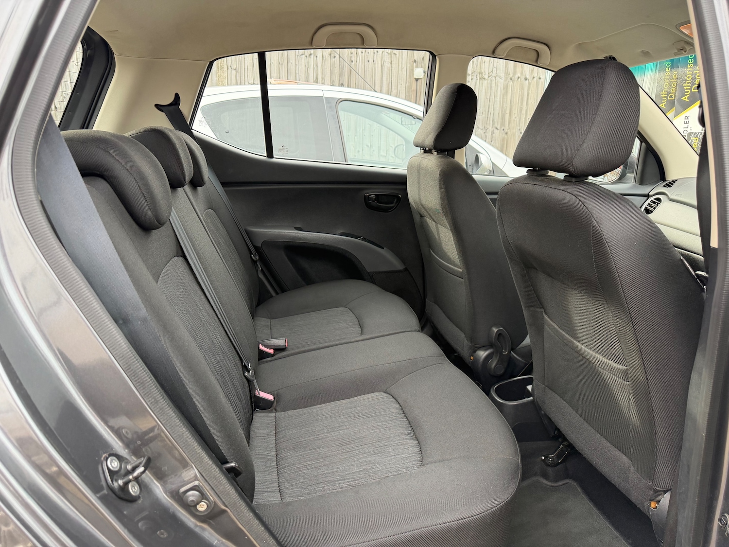 Used Hyundai i10 for sale - 77872236: Photo 10