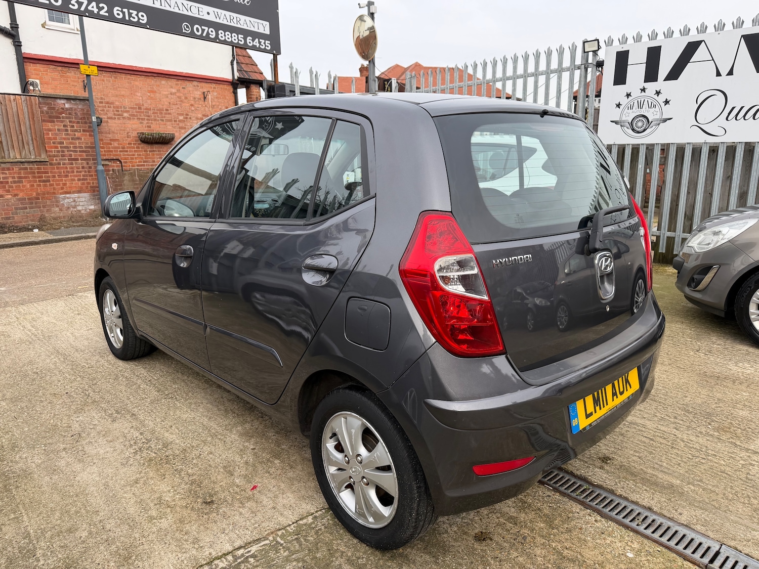 Used Hyundai i10 for sale - 77872236: Photo 3